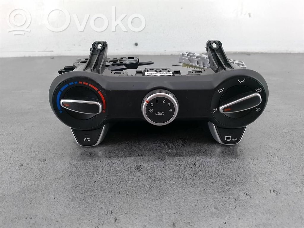 KIA Stonic Climate control/heater control trim 