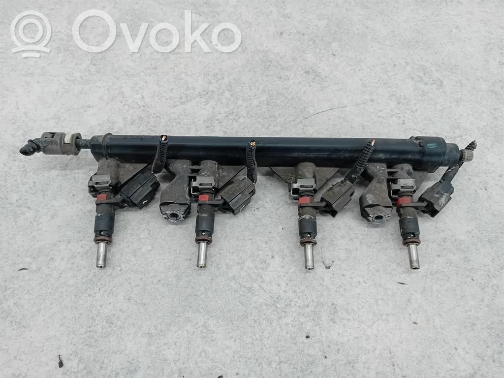 Peugeot 308 Fuel main line pipe 