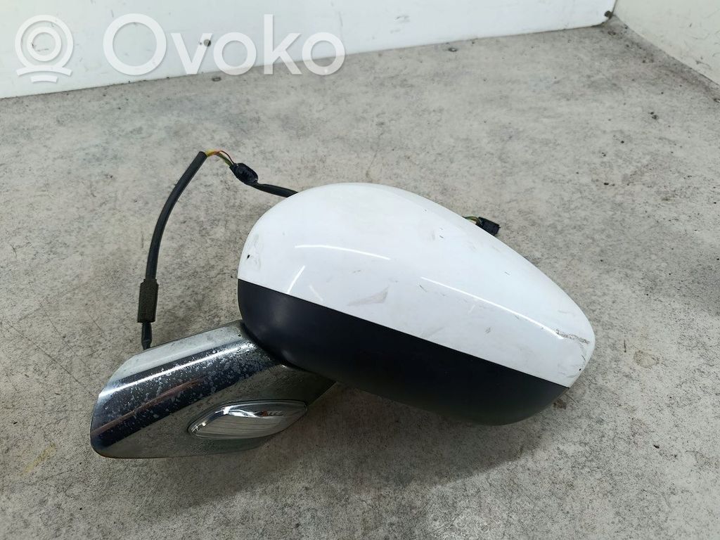 Citroen DS3 Front door electric wing mirror 