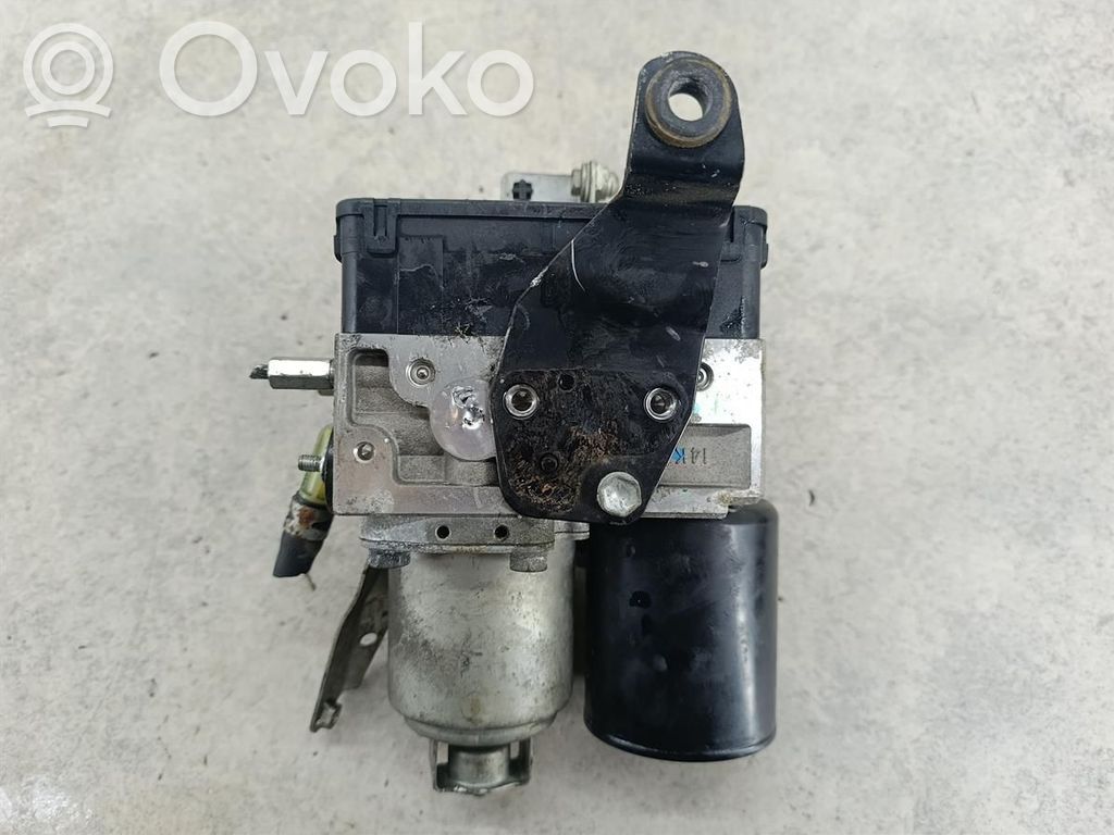 Toyota Prius (NHW20) Bomba de ABS 