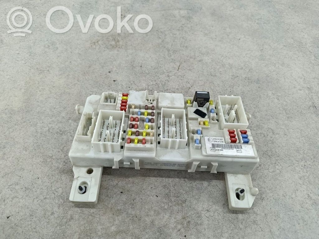 Ford Focus Juego de caja de fusibles 