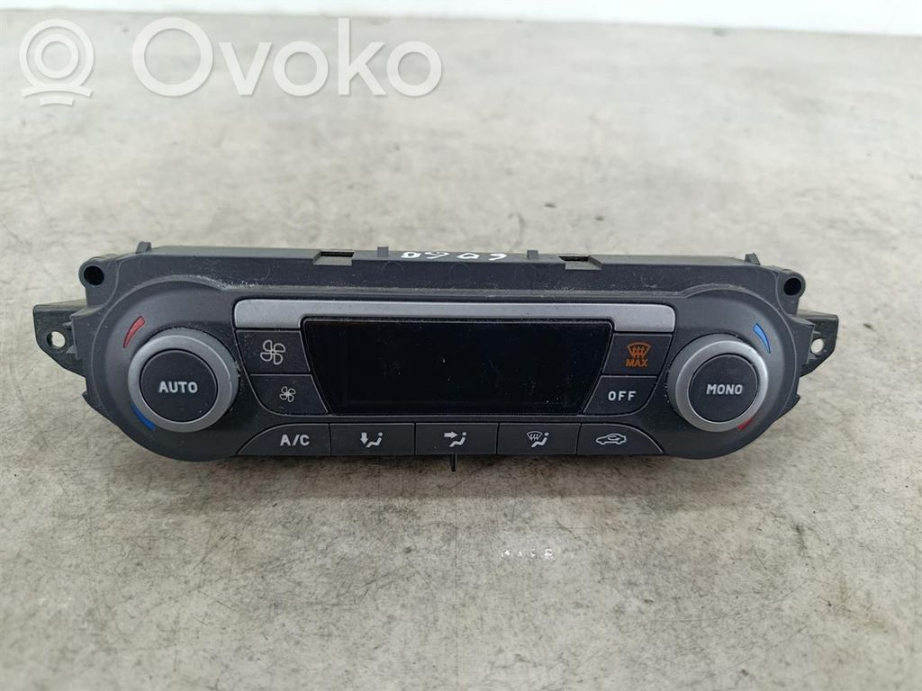 Ford Focus Climate control/heater control trim 
