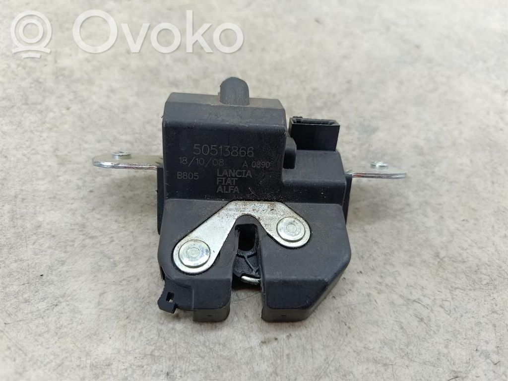 Alfa Romeo Mito Tailgate lock latch 