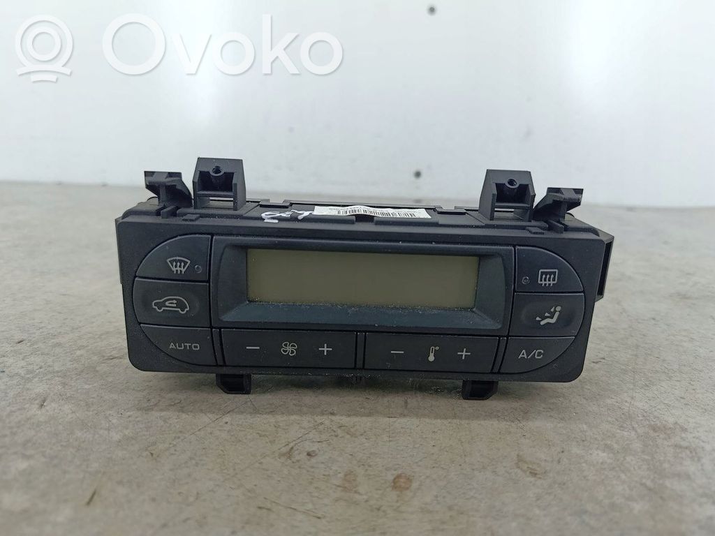 Peugeot 1007 Climate control/heater control trim 