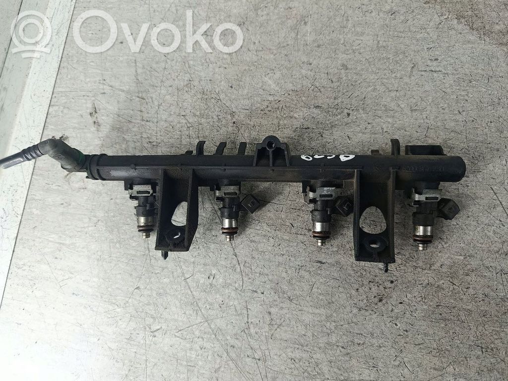 Renault Clio III Listwa wtryskowa 