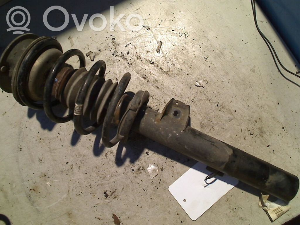 BMW 3 E92 E93 Front shock absorber with coil spring 