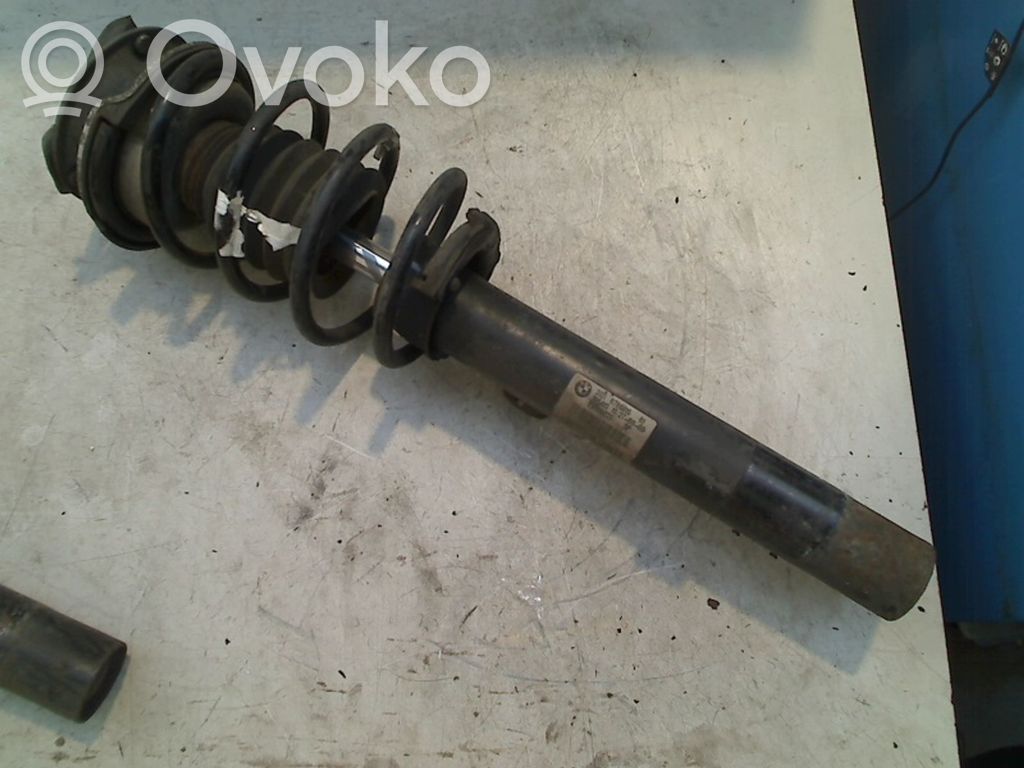 BMW 3 E90 E91 Front shock absorber with coil spring 