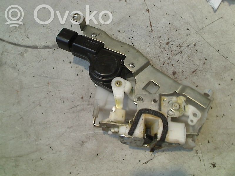 Etuoven lukko