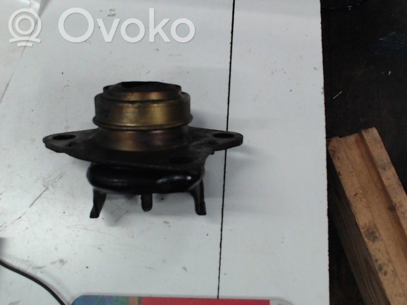 Renault Megane I Engine mount bracket 
