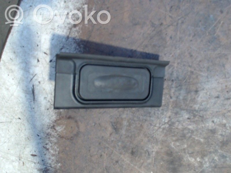 Renault Clio III Sensor de la puerta de carga 