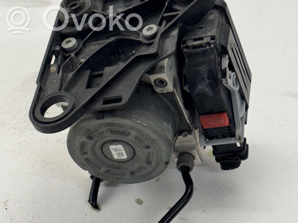 Skoda Superb B8 (3V) Pompă ABS 