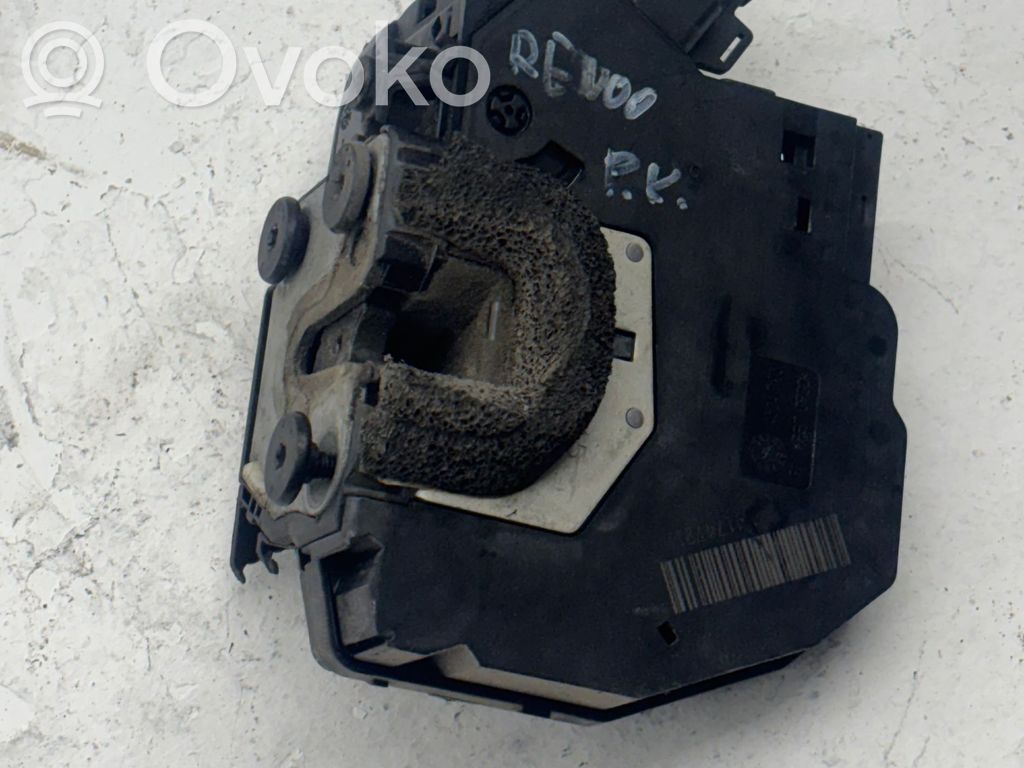 Opel Vivaro Zamek drzwi tylnych samochodów dostawczych 
