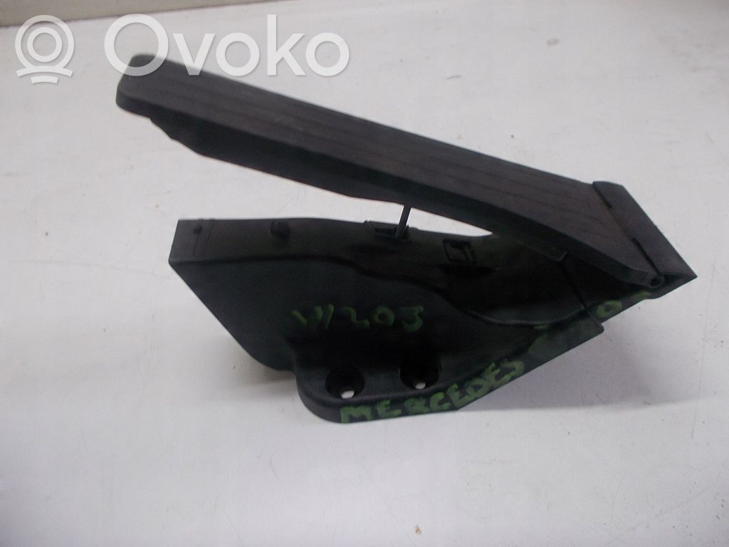 Mercedes-Benz C W205 Gaspedal 