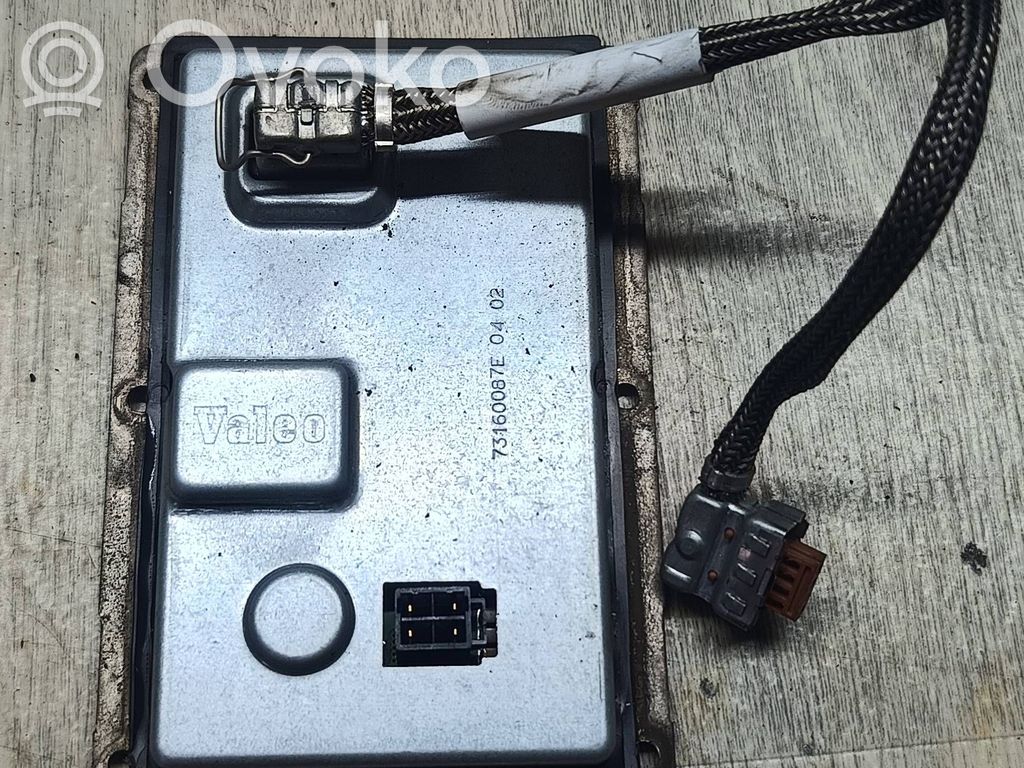 Renault Laguna II Voltage converter/converter module 