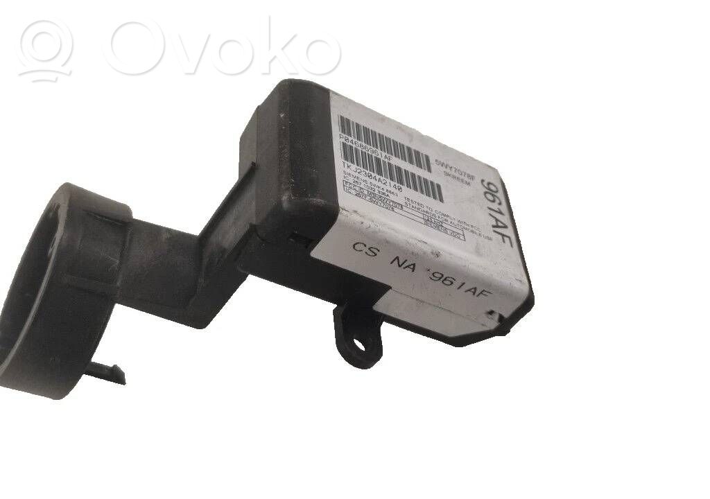 Chrysler Pacifica Imobilaizerio skaitytuvas (antena) 