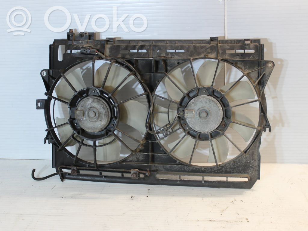Toyota Avensis T250 Elektryczny wentylator chłodnicy 
