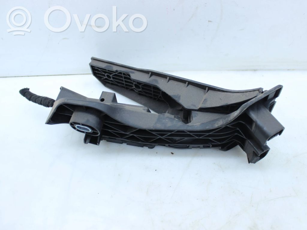 Volkswagen Golf Plus Pedał gazu / przyspieszenia 