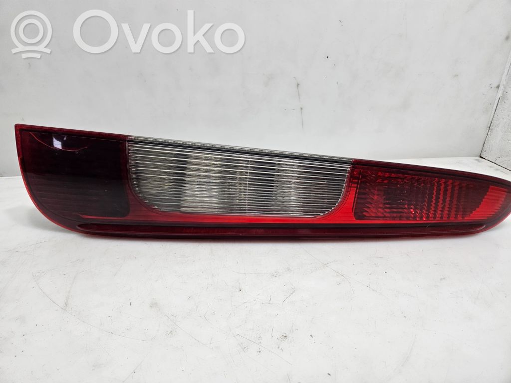 Rear/tail lights   13A602AA