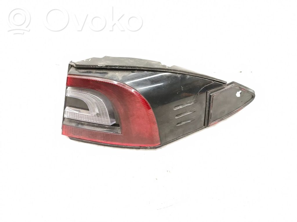 Tesla Model S Takavalot 