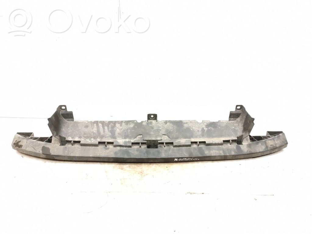 Subaru Outback Priekšpusē bampera sastiprinājums 