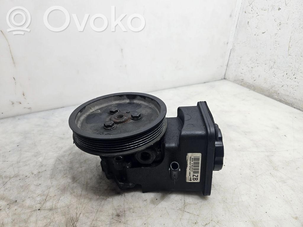 Power steering pump   676227901