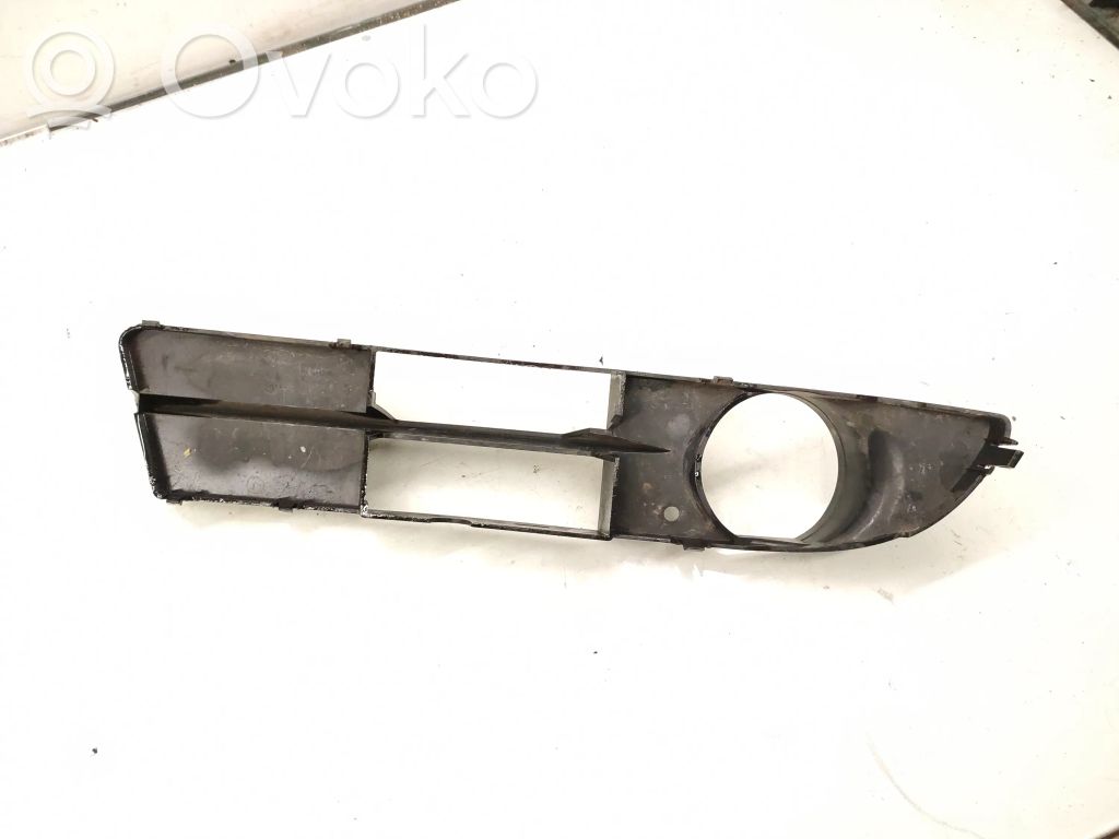 BMW 5 E60 E61 Front fog light trim/grill 