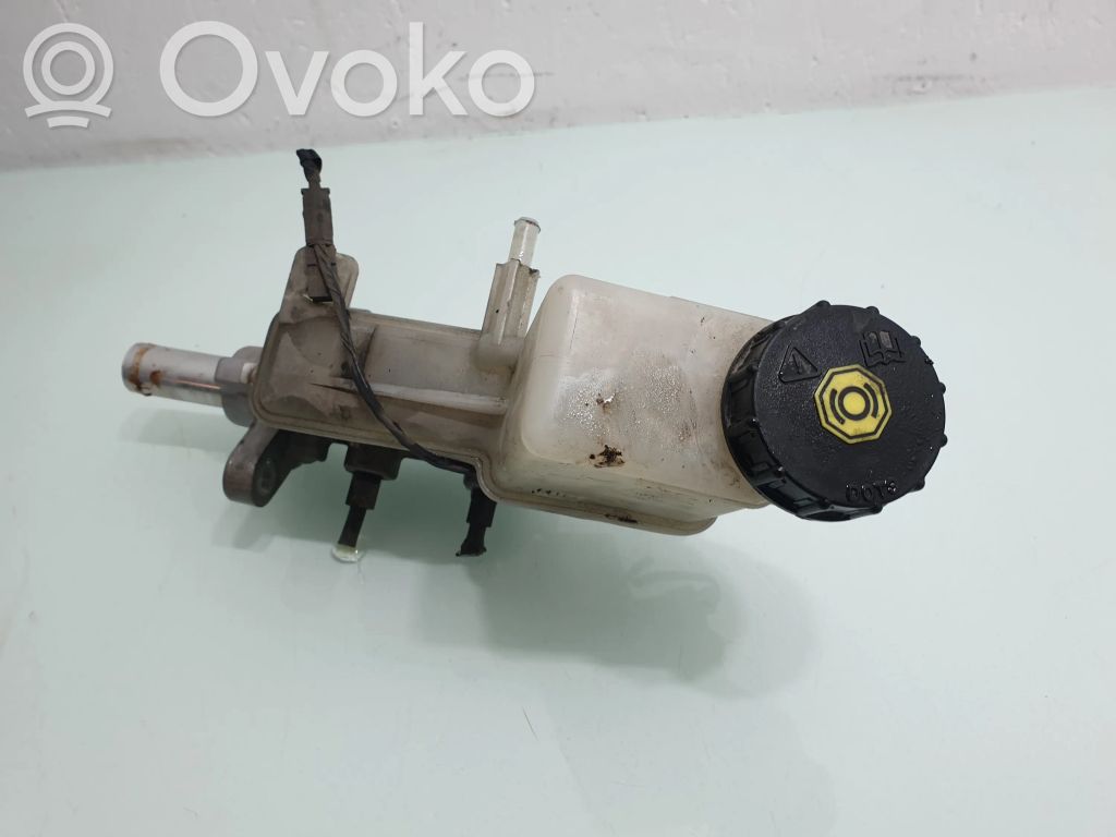 Mazda 6 Master brake cylinder 