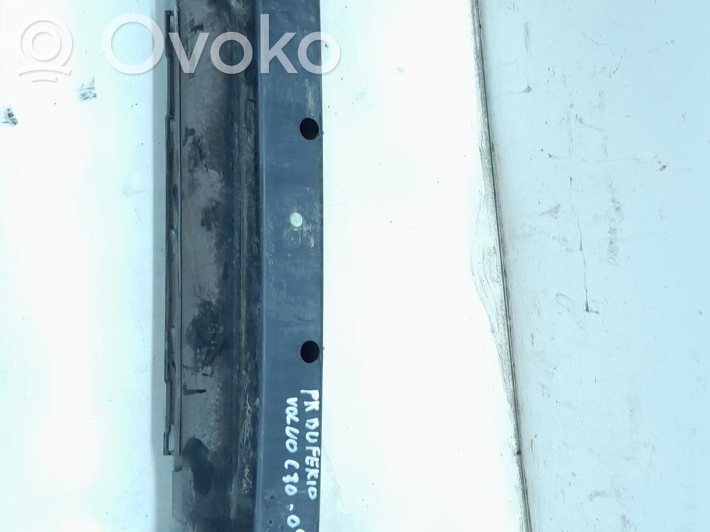 Volvo C30 Priekšpusē bampera sastiprinājums 