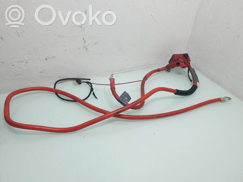 BMW 5 E60 E61 Cablu cu bornă pozitivă (baterie) 
