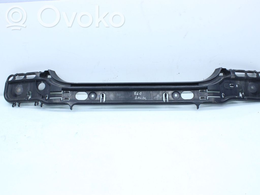 BMW 5 E60 E61 Staffa di rinforzo montaggio del paraurti posteriore 
