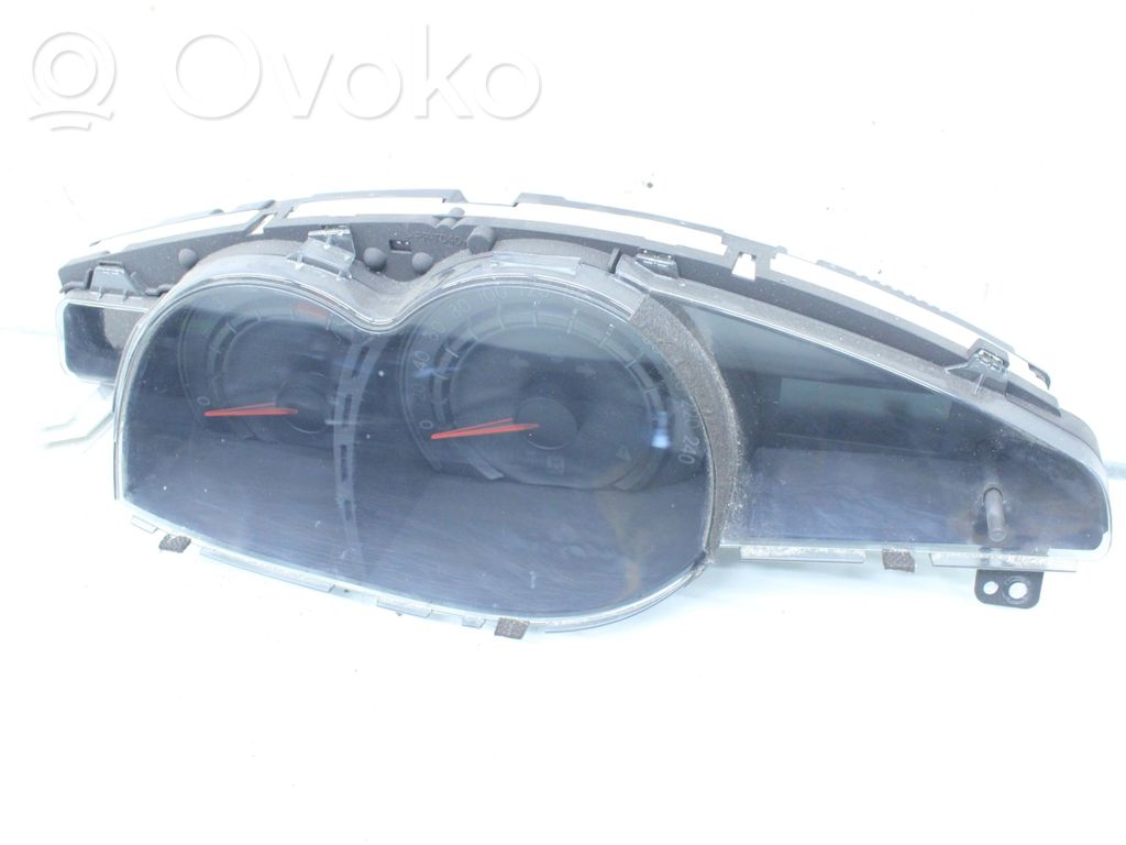 Toyota Verso Licznik / Prędkościomierz 