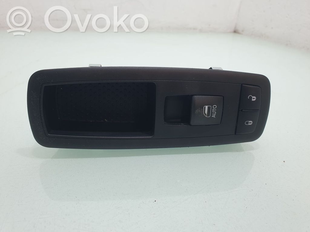 Electric window control switch   10132988
