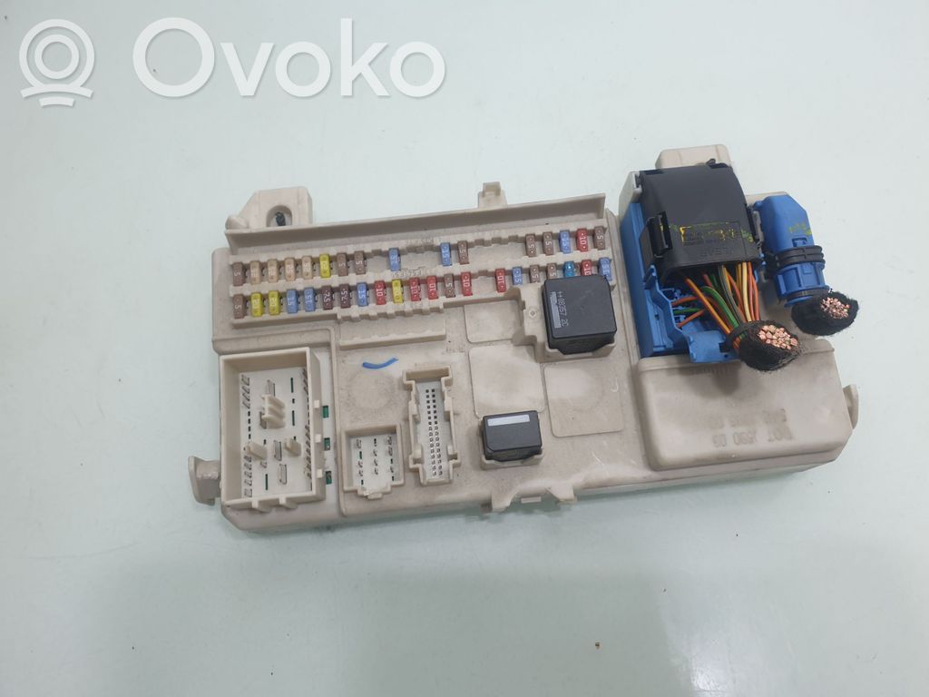 Fuse module   31268178