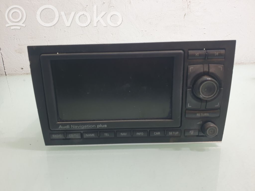 Audi A4 S4 B7 8E 8H Unidad delantera de radio/CD/DVD/GPS 