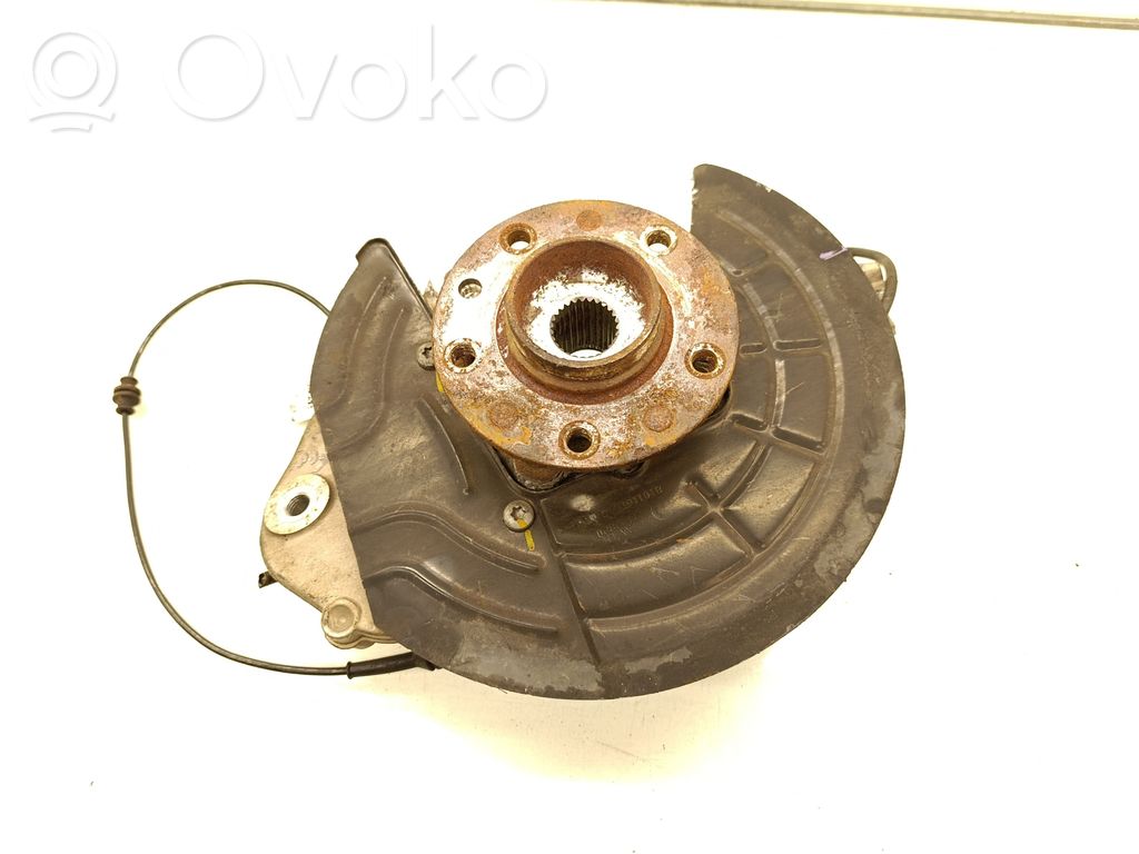 Cubo de rueda trasera   68291105AC