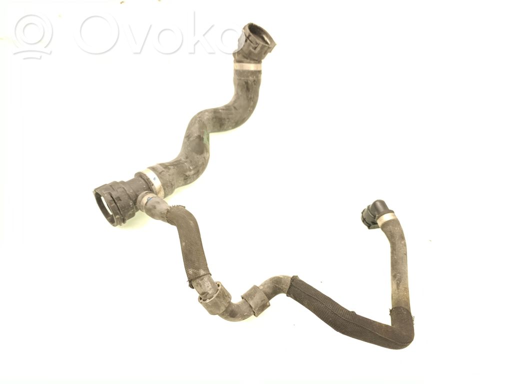 BMW 5 F10 F11 Engine coolant pipe/hose 