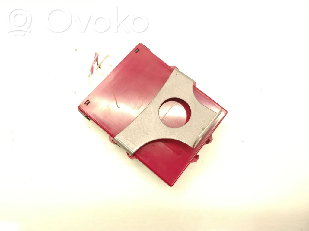 Lexus RX 330 - 350 - 400H Module de passerelle 