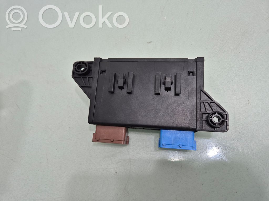 Peugeot 5008 II Tow bar trailer control unit/module 