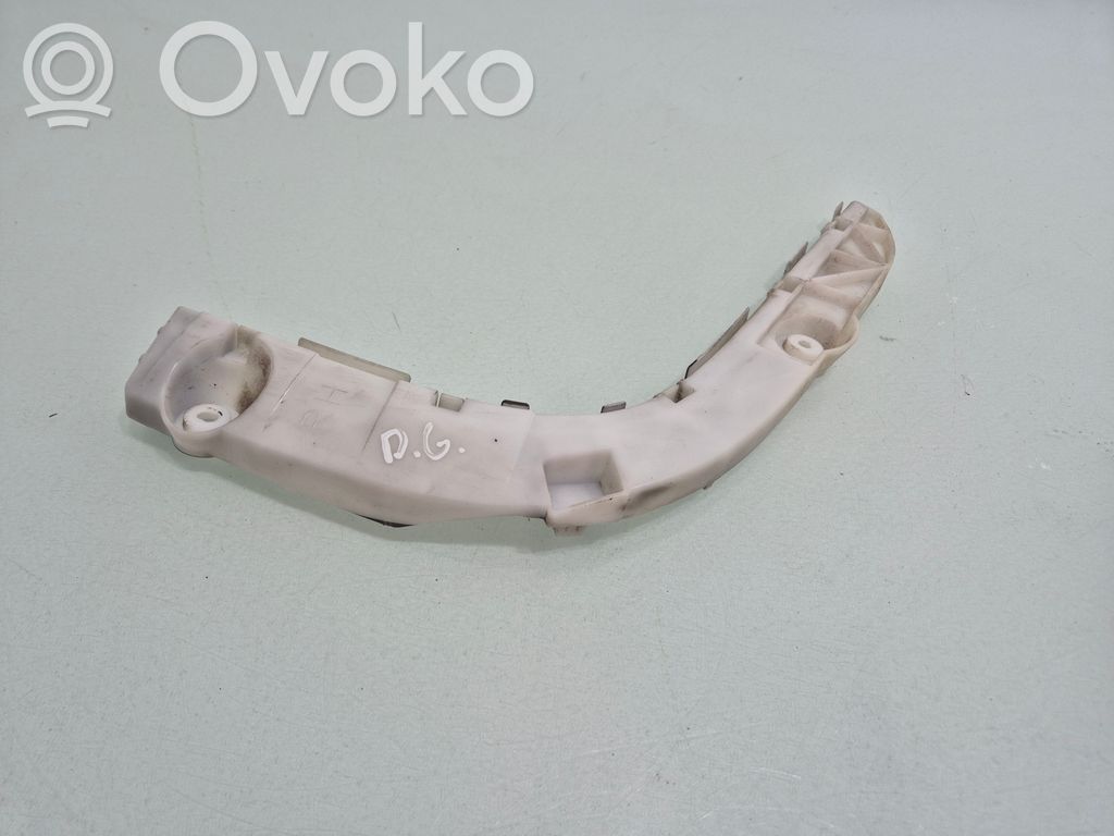 Mazda CX-7 Soporte de montaje del parachoques trasero 