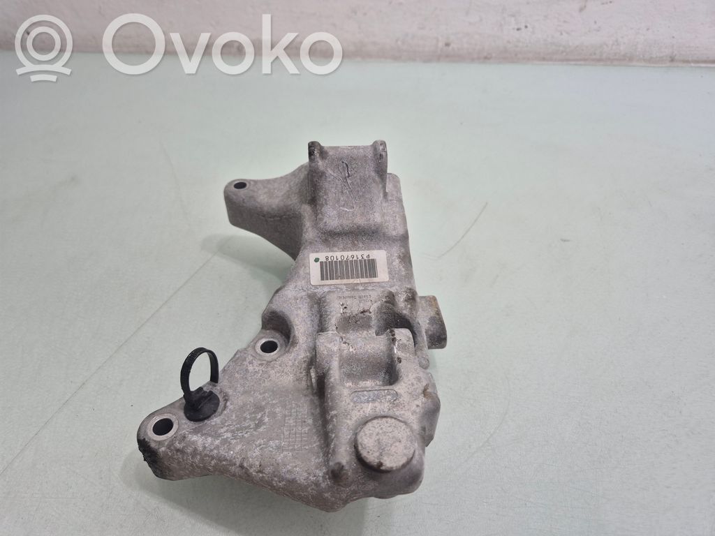 Volvo S60 Ģeneratora stiprinājums 