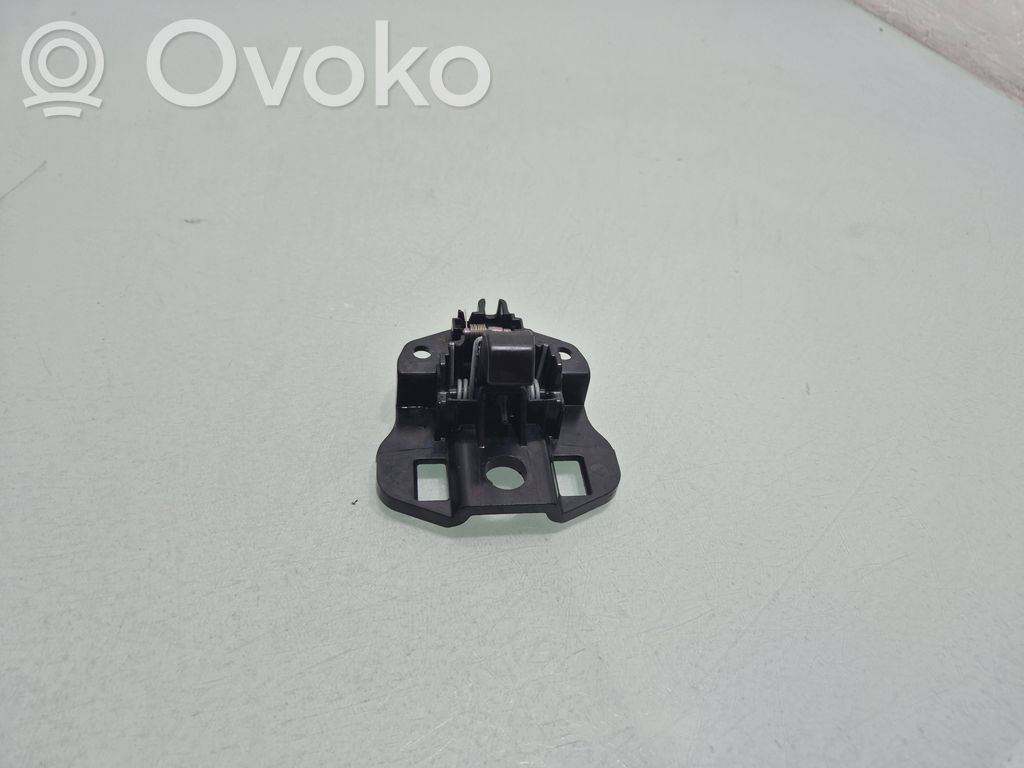 Alfa Romeo Stelvio Zamek podłokietnika tunelu środkowego 