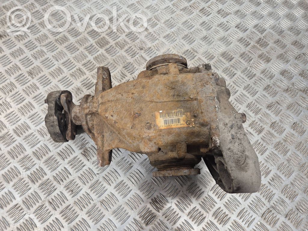 Hinterachsdifferential   7566185
