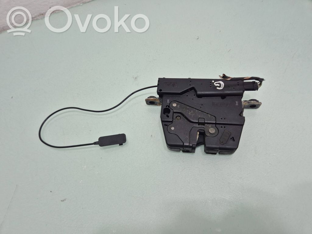 Tailgate/trunk/boot lock/catch/latch   912781102