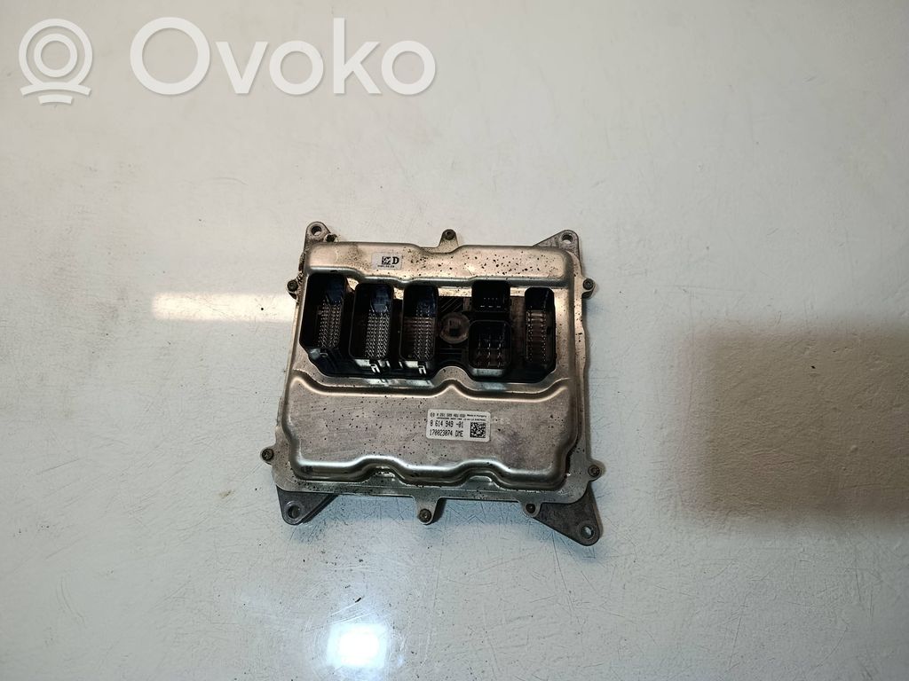 Engine control unit/module   8614949