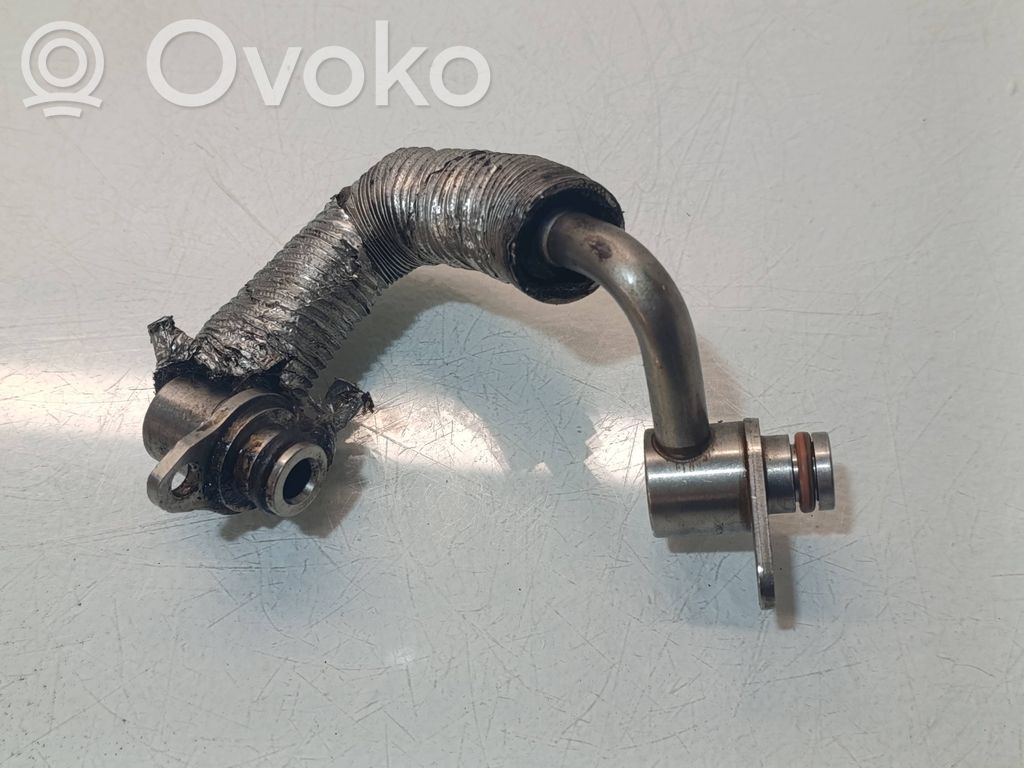 BMW X3 F25 Coolant pipe/hose 