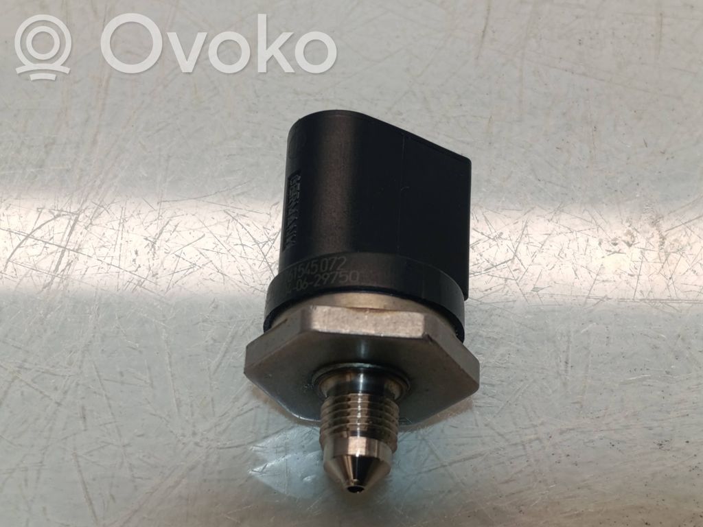 BMW X3 F25 Sensor de presión de combustible 