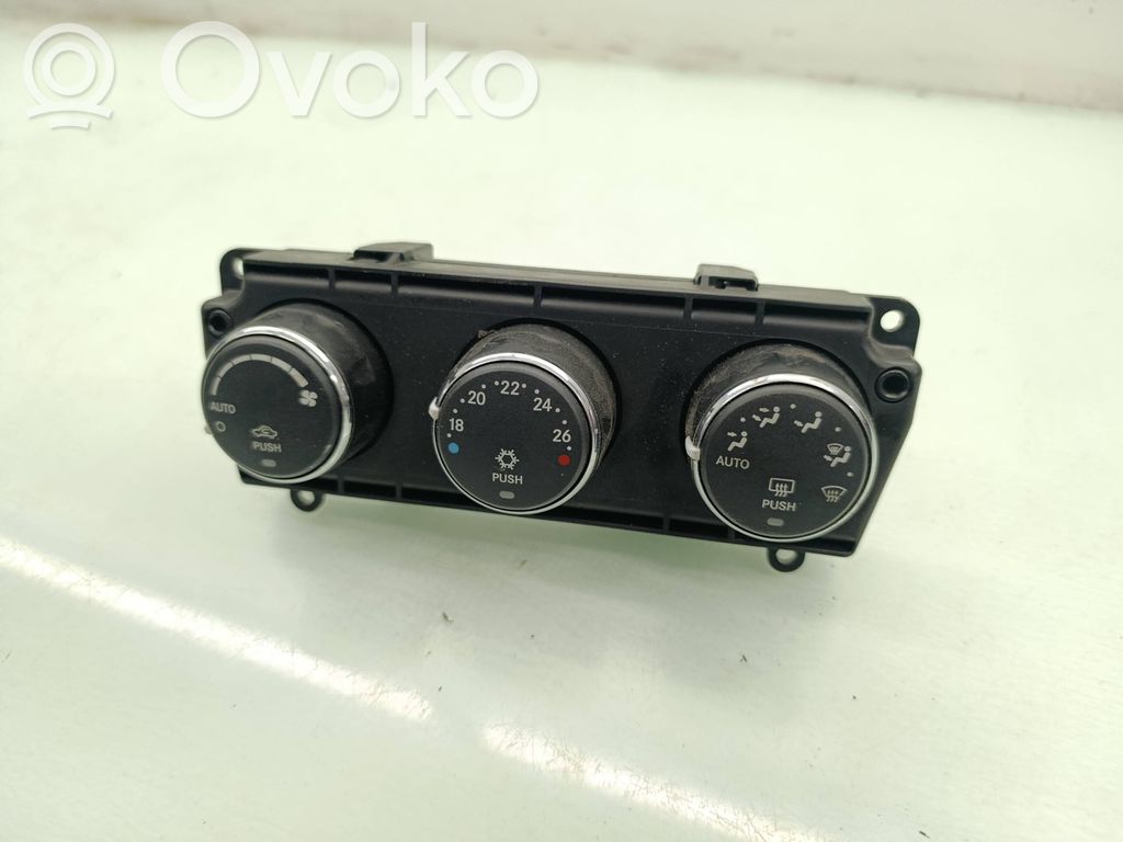Dodge Nitro Panel klimatyzacji 