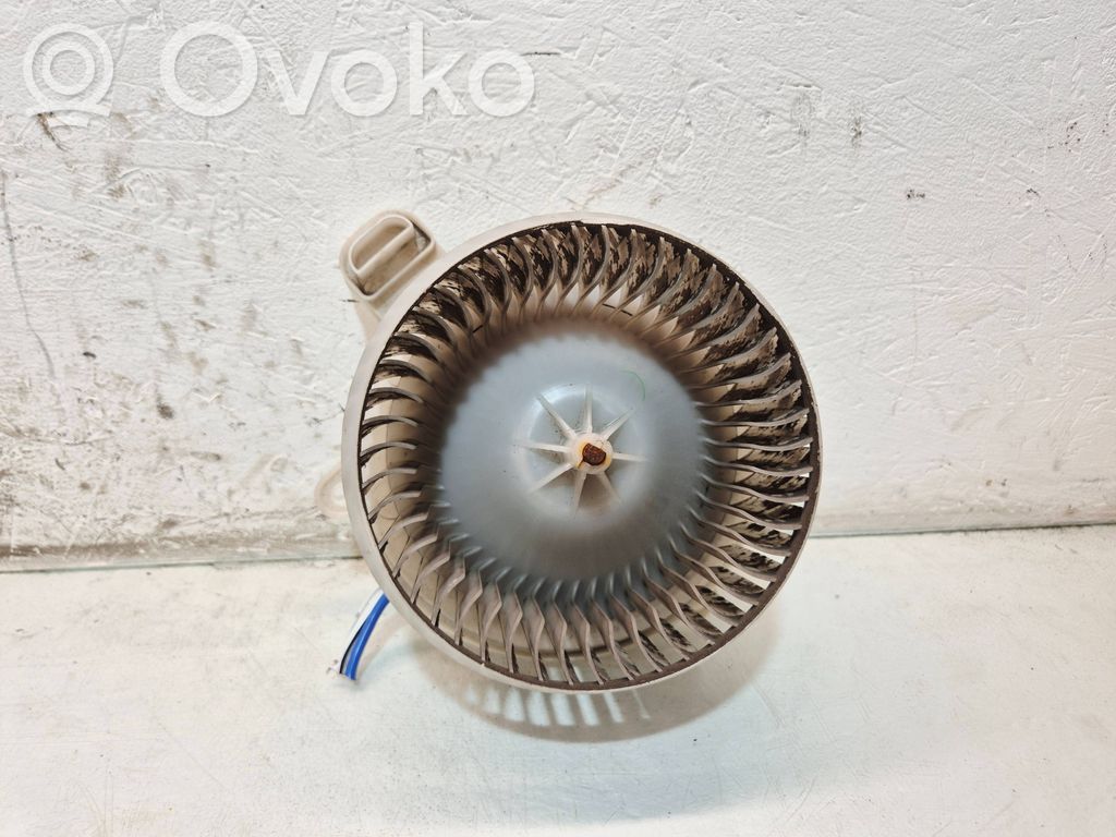 Lexus GS 300 350 430 450H Lämmittimen puhallin 