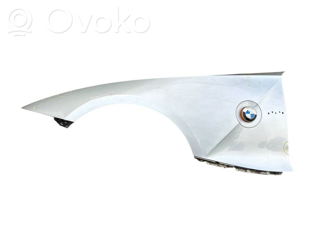 Fender   6916561