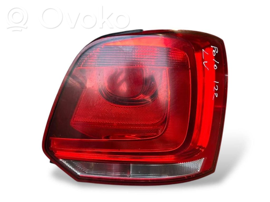 Volkswagen Polo V 6R Lampa tylna 